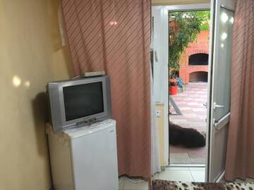 Фото номера Двухместный номер с 2 отдельными кроватями Гостевой дом Романтика г. Николаевка 10