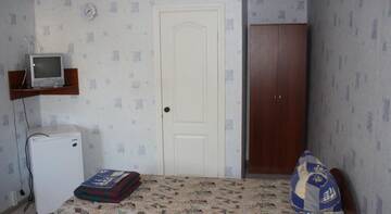 Фото номера Стандартный трехместный номер Гостиница on Trudovaya 26 г. Николаевка 7