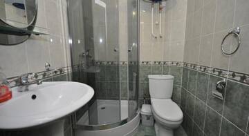 Фото номера Люкс с 2 спальнями Гостевой дом Dolphin Cottage г. Николаевка 3