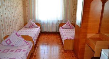 Фото Гостиница Lenina10 г. Николаевка 3